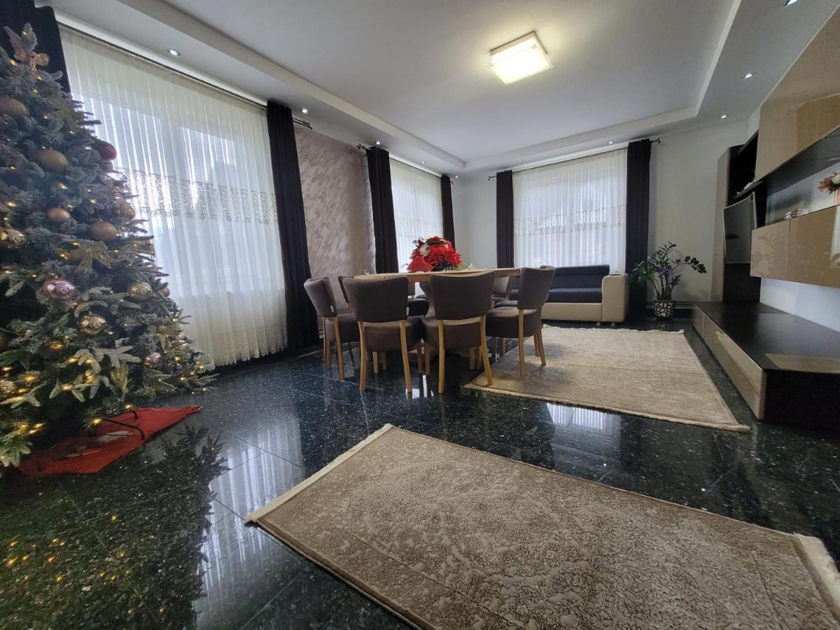 Villa Mery Moisei Eksteriør billede